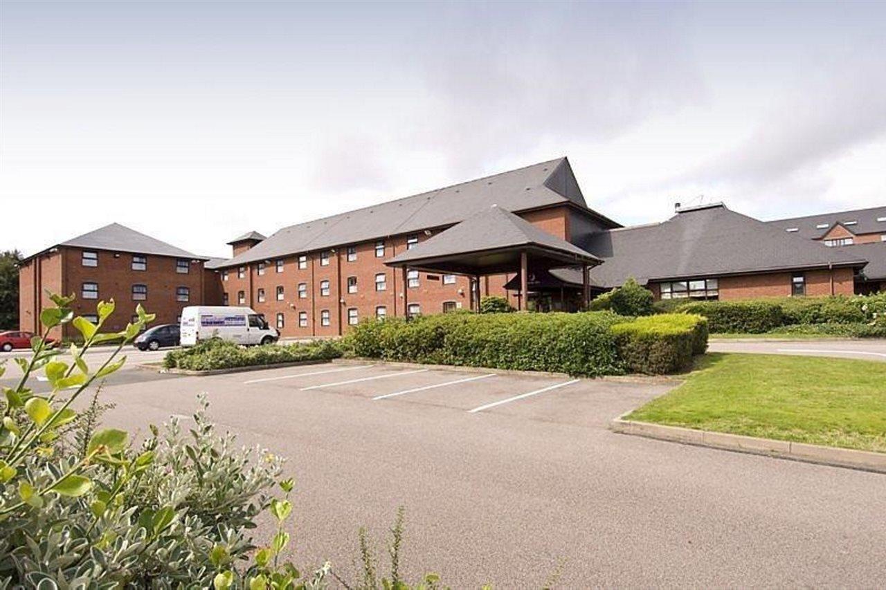 Premier Inn Birmingham City - Aston Экстерьер фото